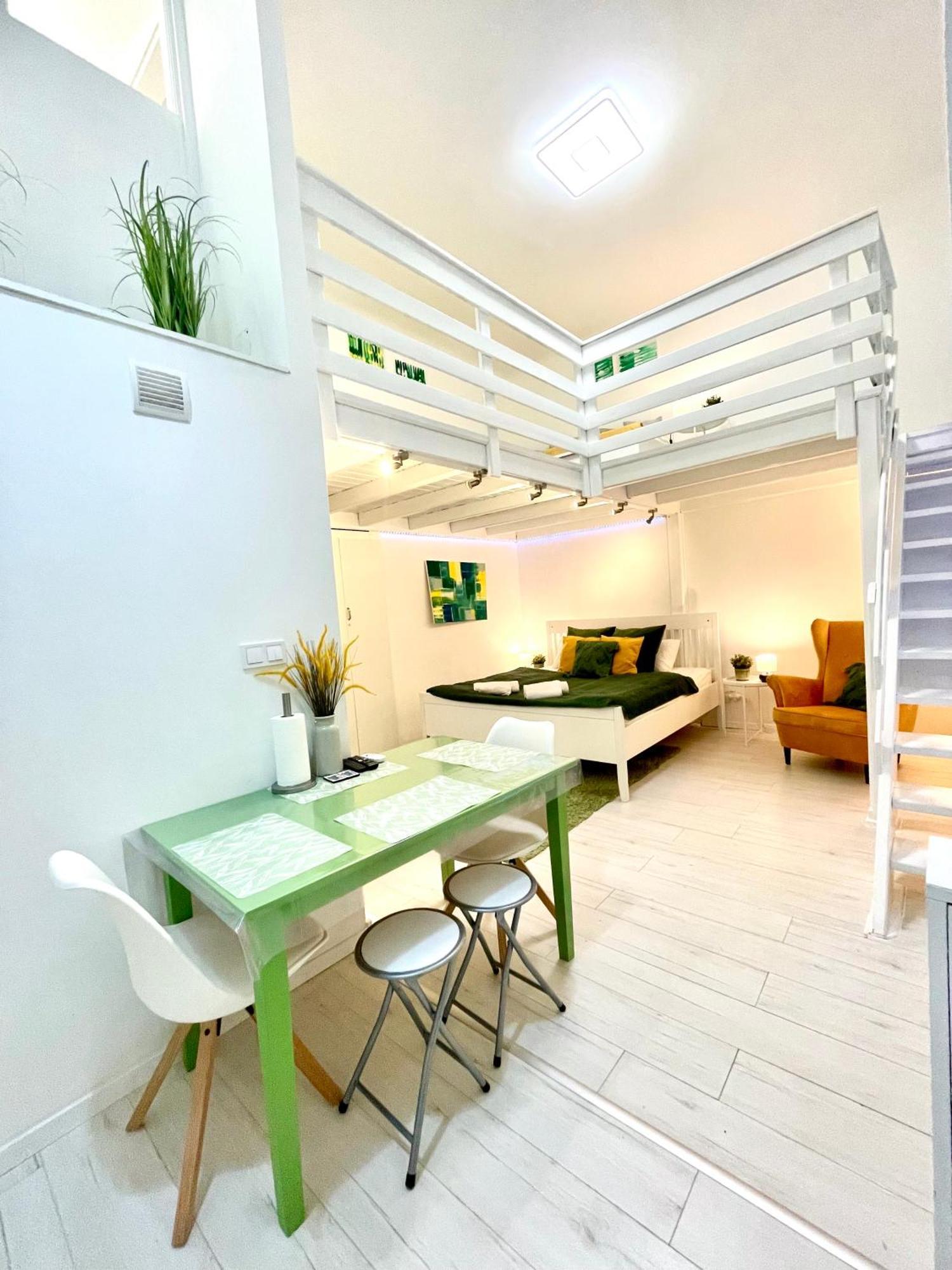 Teresian Apartment Near The Andrassy Street Free Air Conditioner Free Coffee Boedapest Buitenkant foto