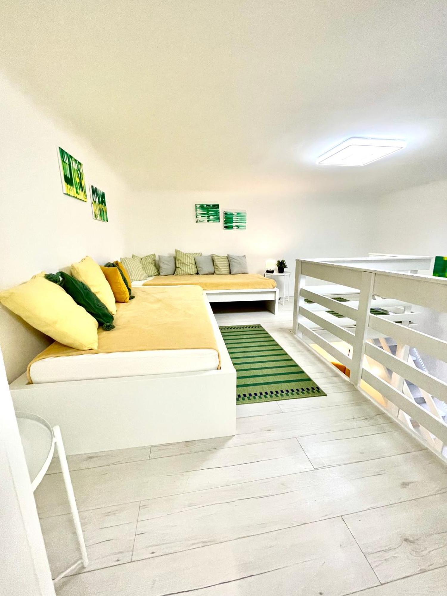 Teresian Apartment Near The Andrassy Street Free Air Conditioner Free Coffee Boedapest Buitenkant foto