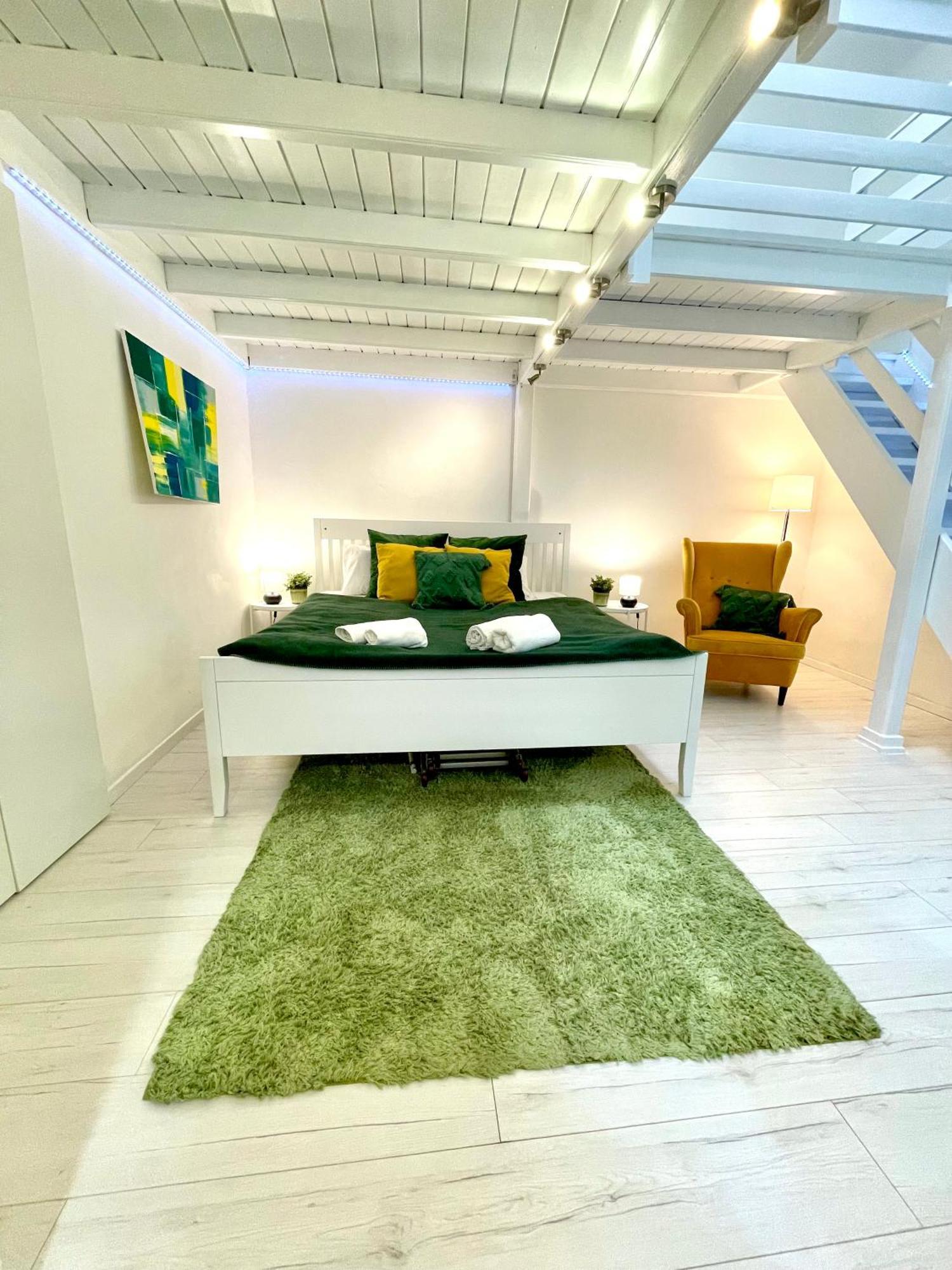 Teresian Apartment Near The Andrassy Street Free Air Conditioner Free Coffee Boedapest Buitenkant foto